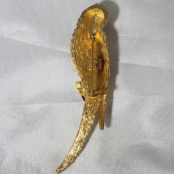 Vintage Golden Parakeet Brooch 1950's - Picture 2 of 4